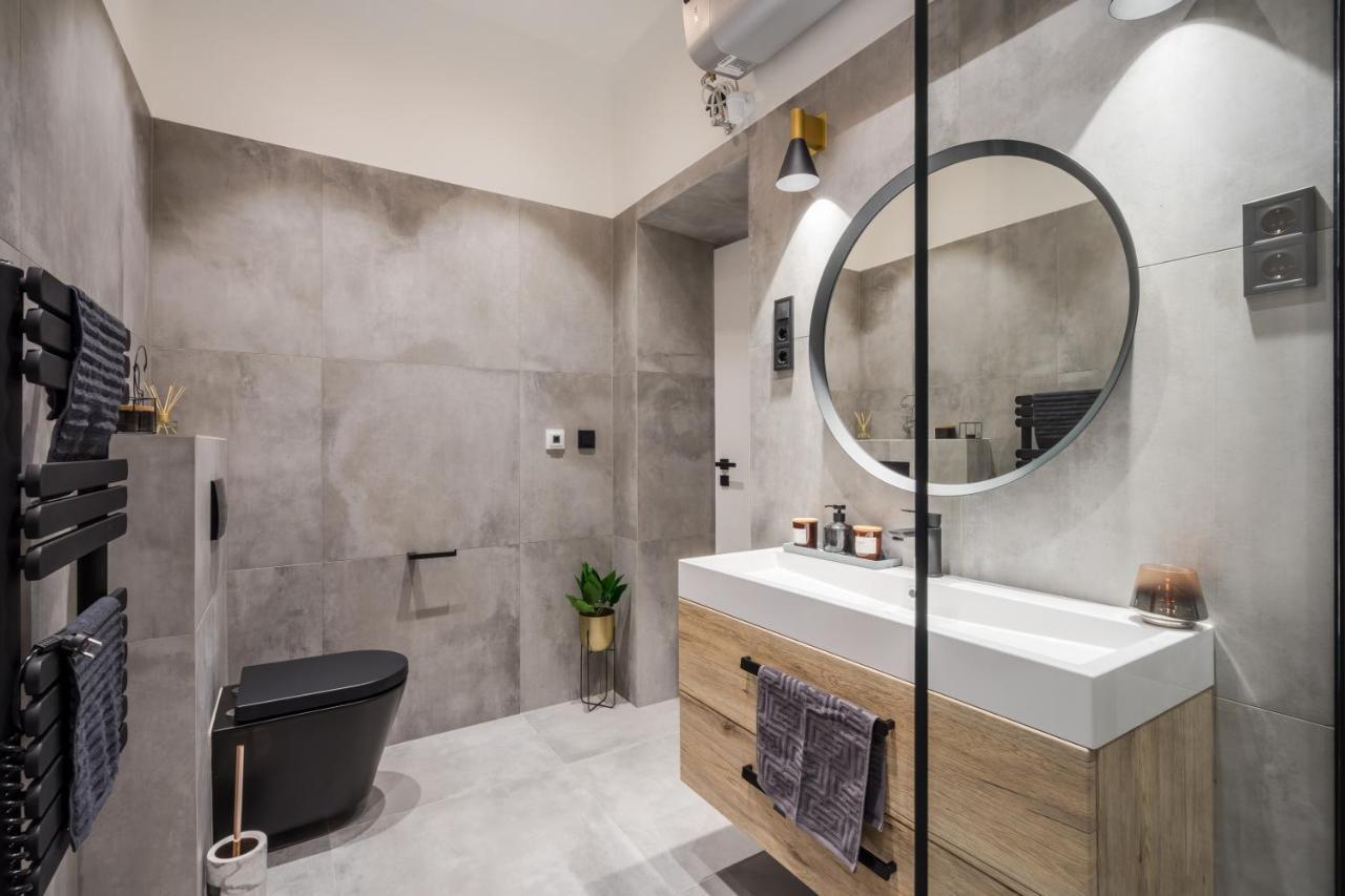 Tilia Luxury Apartment - 3 Bedrooms With Ac Budapest Exterior foto